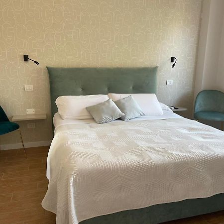 Giga Mare Apartments Sorrento Bagian luar foto